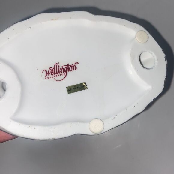 Vintage Wellington Collection Hummingbird Porcelain Figurine - Picture 11 of 12